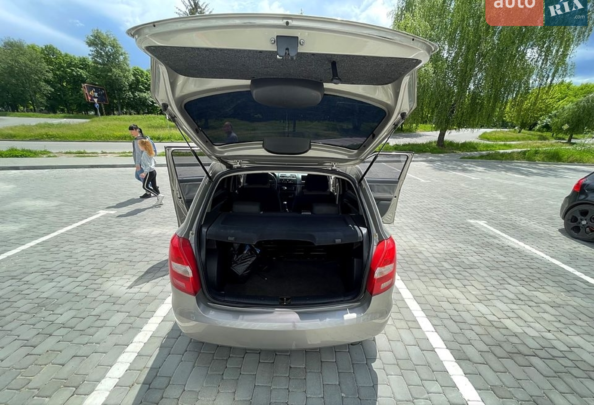 2010 Skoda Fabia - фото 1