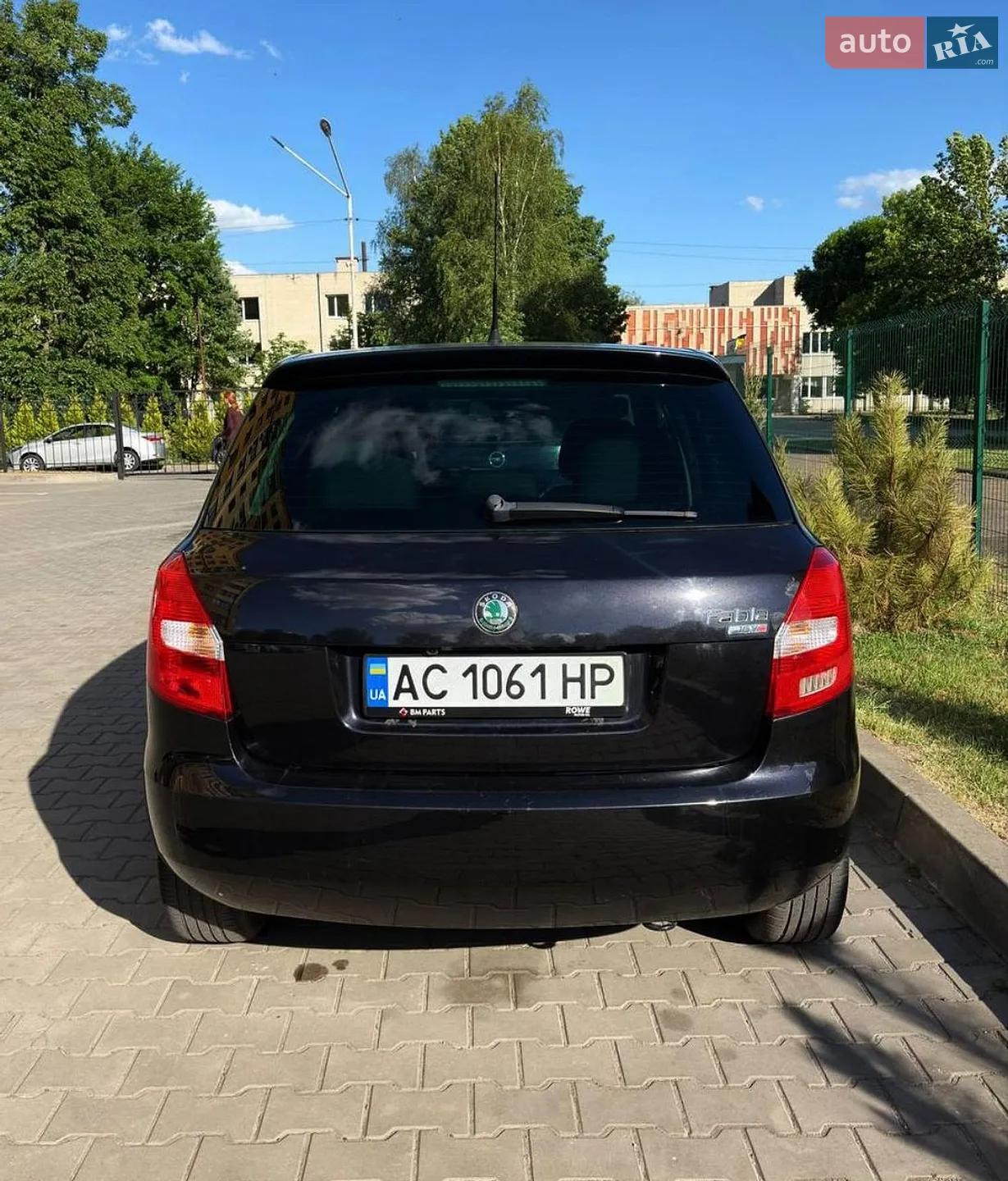 2010 Skoda Fabia - мініатюра 5