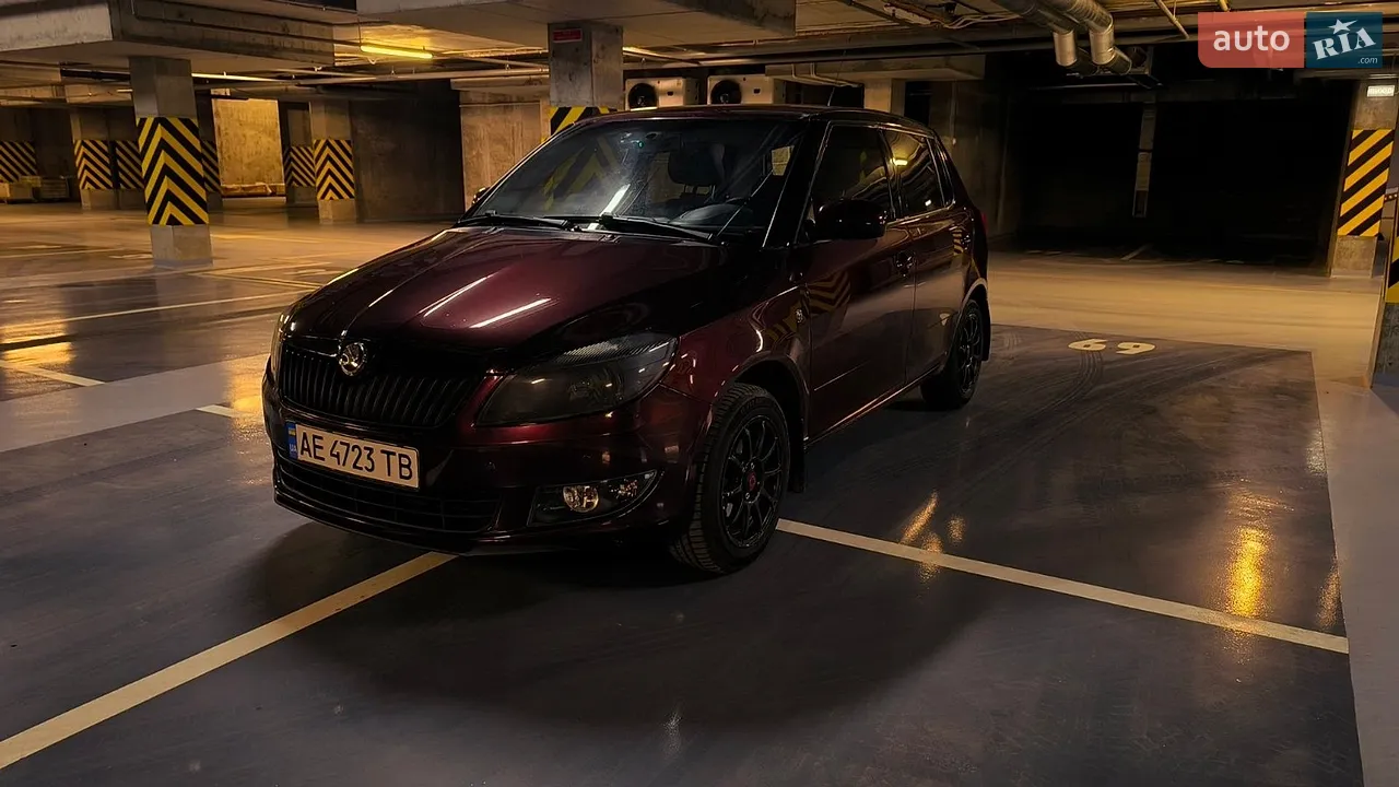 2011 Skoda Fabia - мініатюра 16