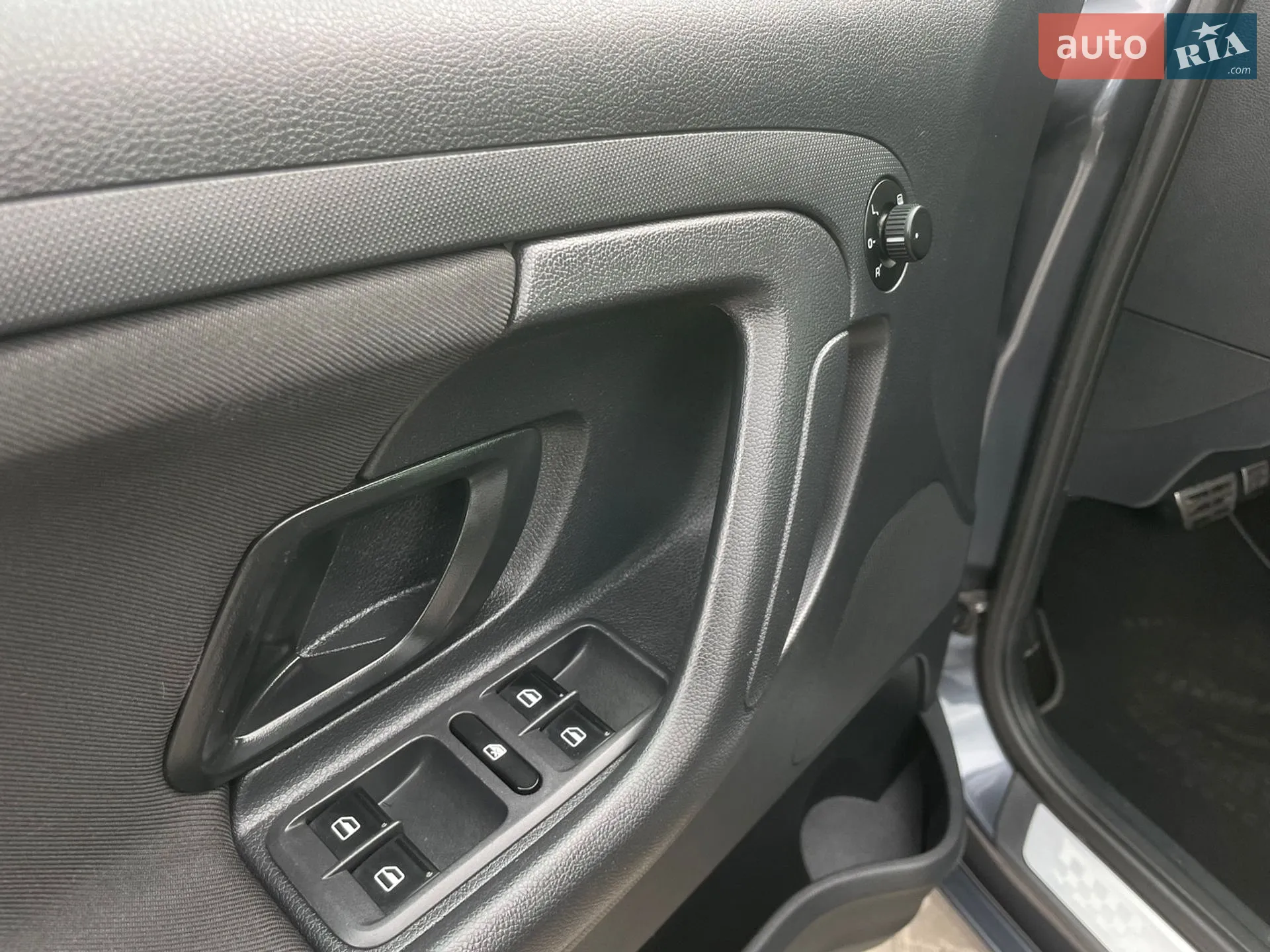 2012 Skoda Fabia - мініатюра 20