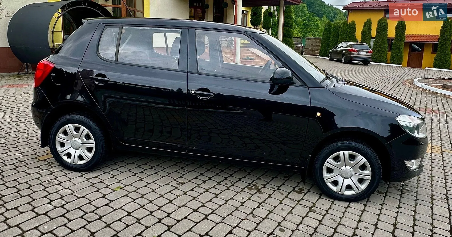 2011 Skoda Fabia - мініатюра 7