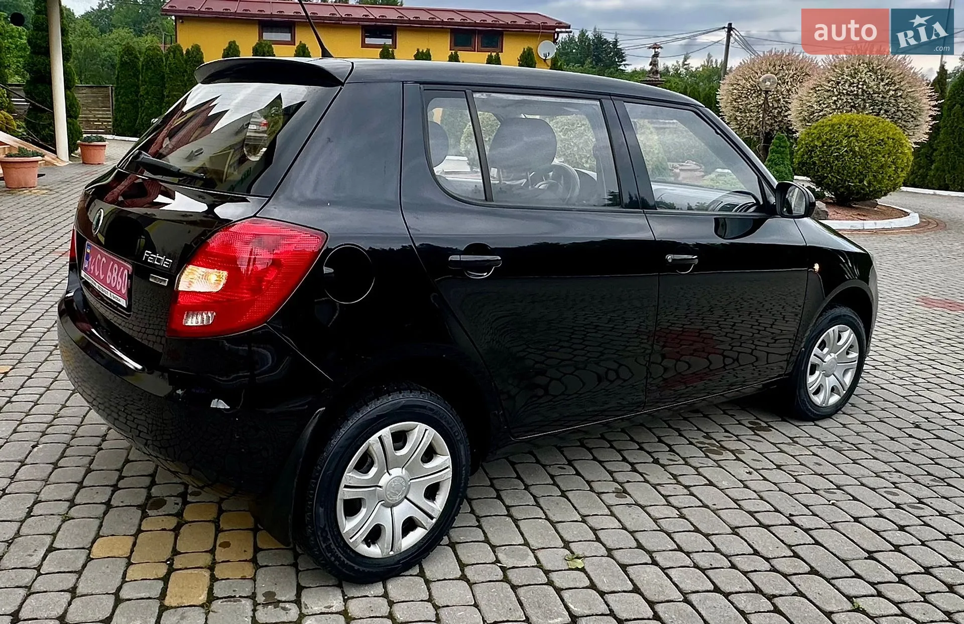 2011 Skoda Fabia - мініатюра 14