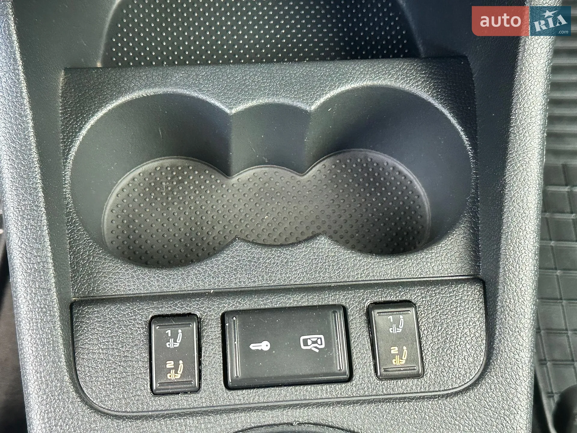 2010 Skoda Fabia - мініатюра 77