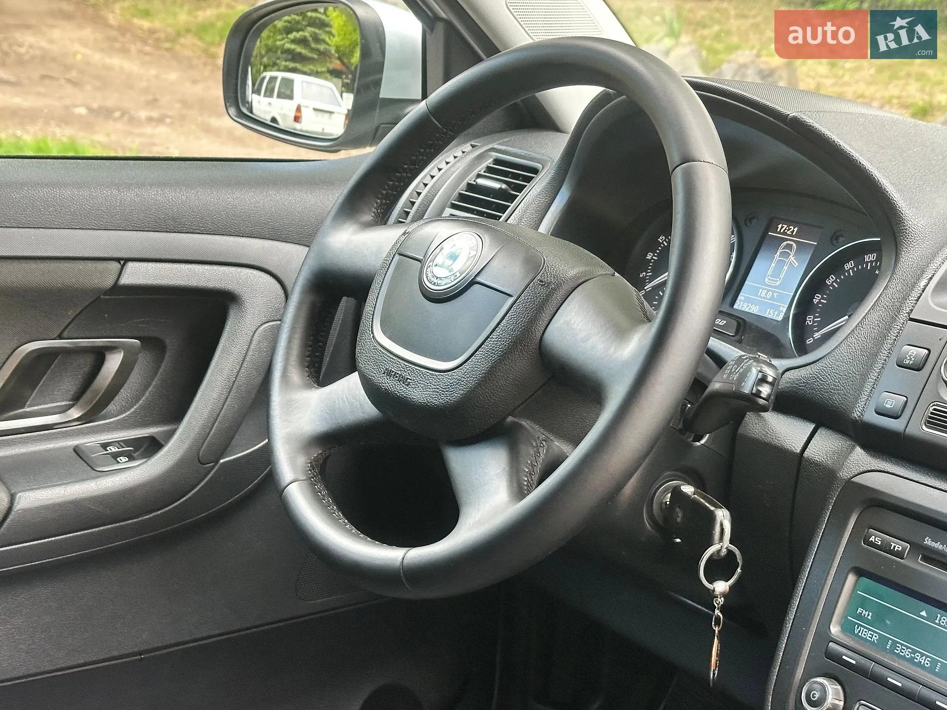 2010 Skoda Fabia - мініатюра 86
