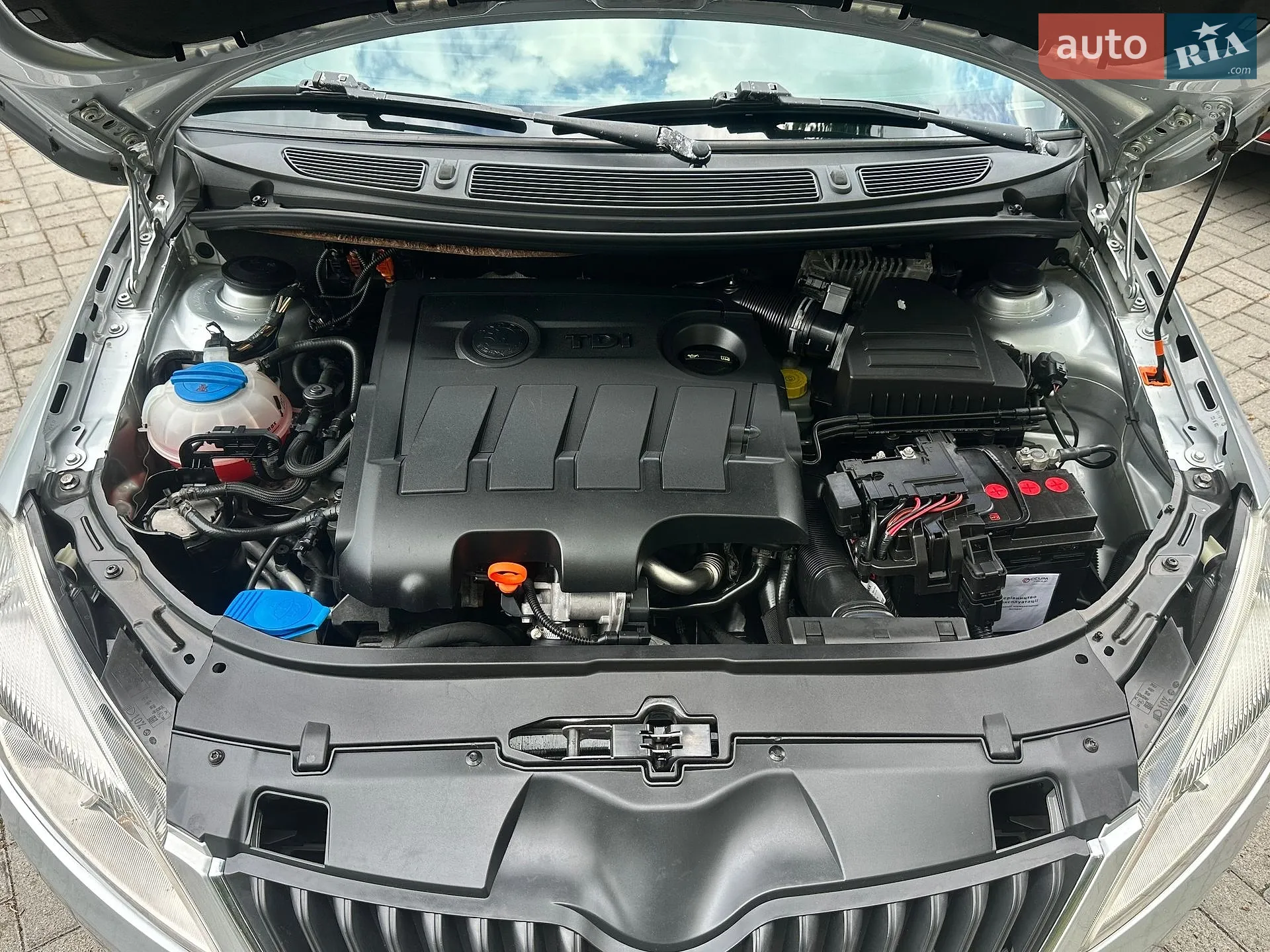 2010 Skoda Fabia - мініатюра 100