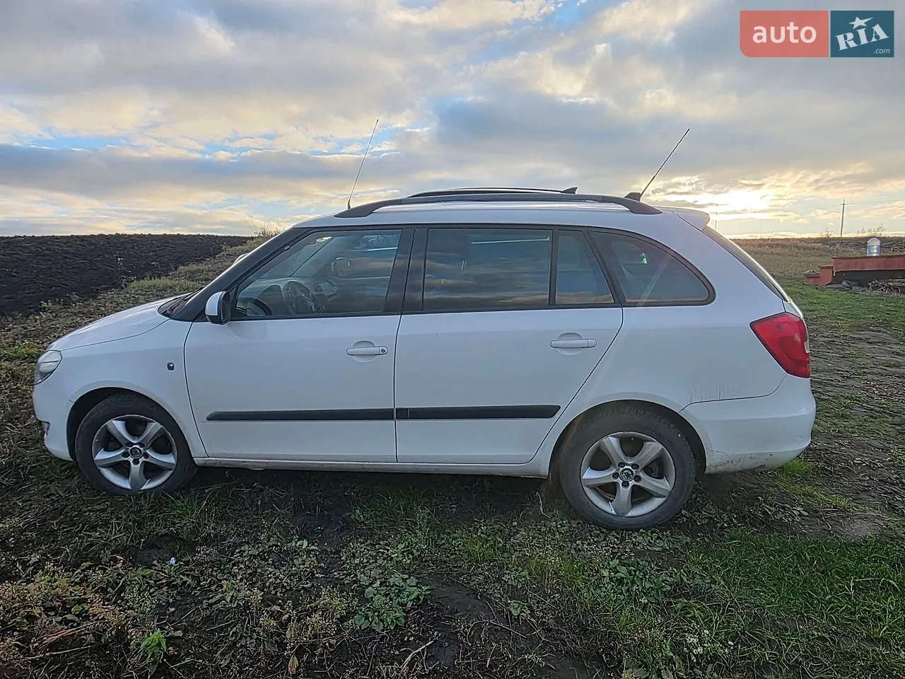 2011 Skoda Fabia - мініатюра 23