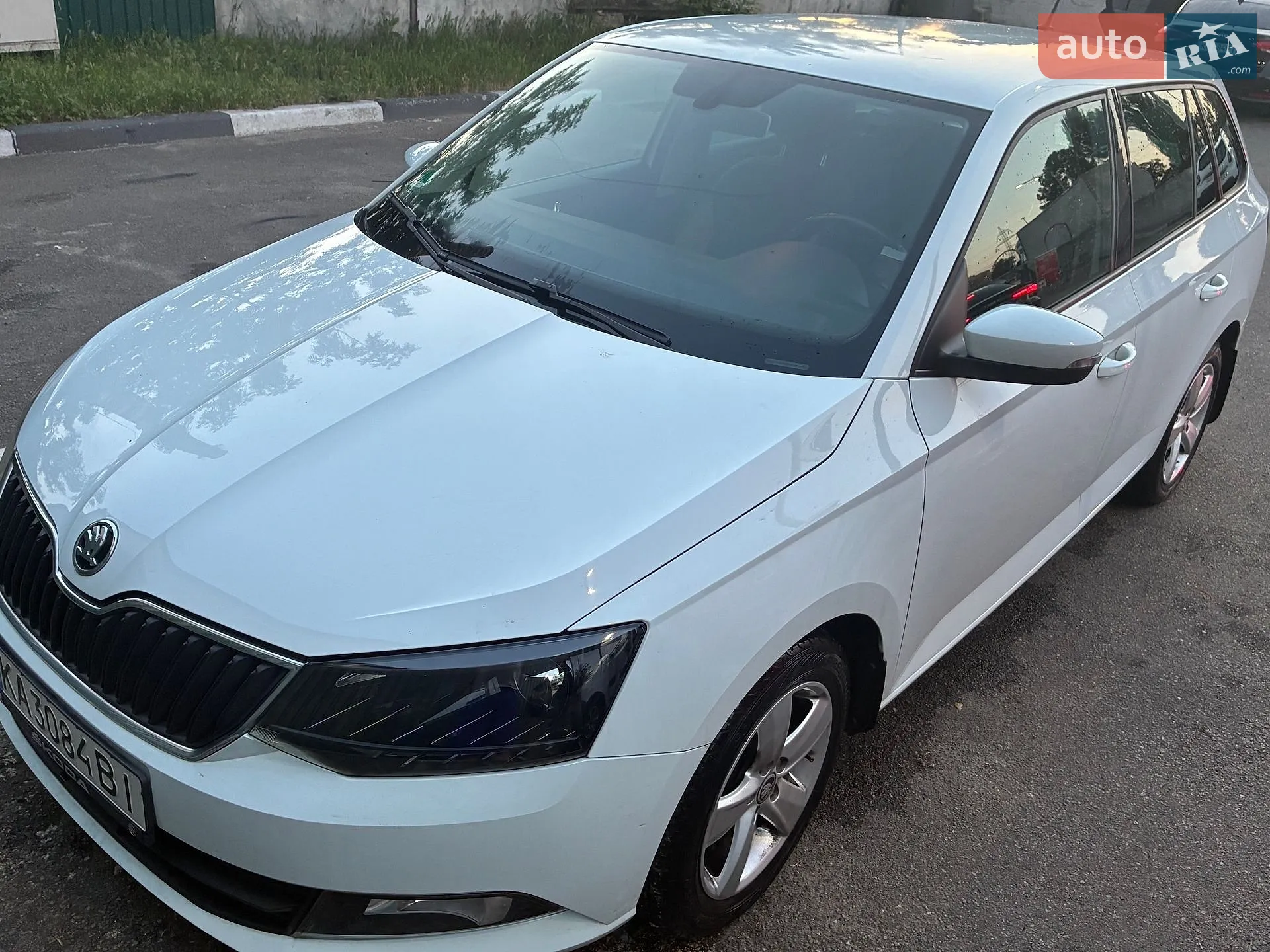 2016 Skoda Fabia - мініатюра 2