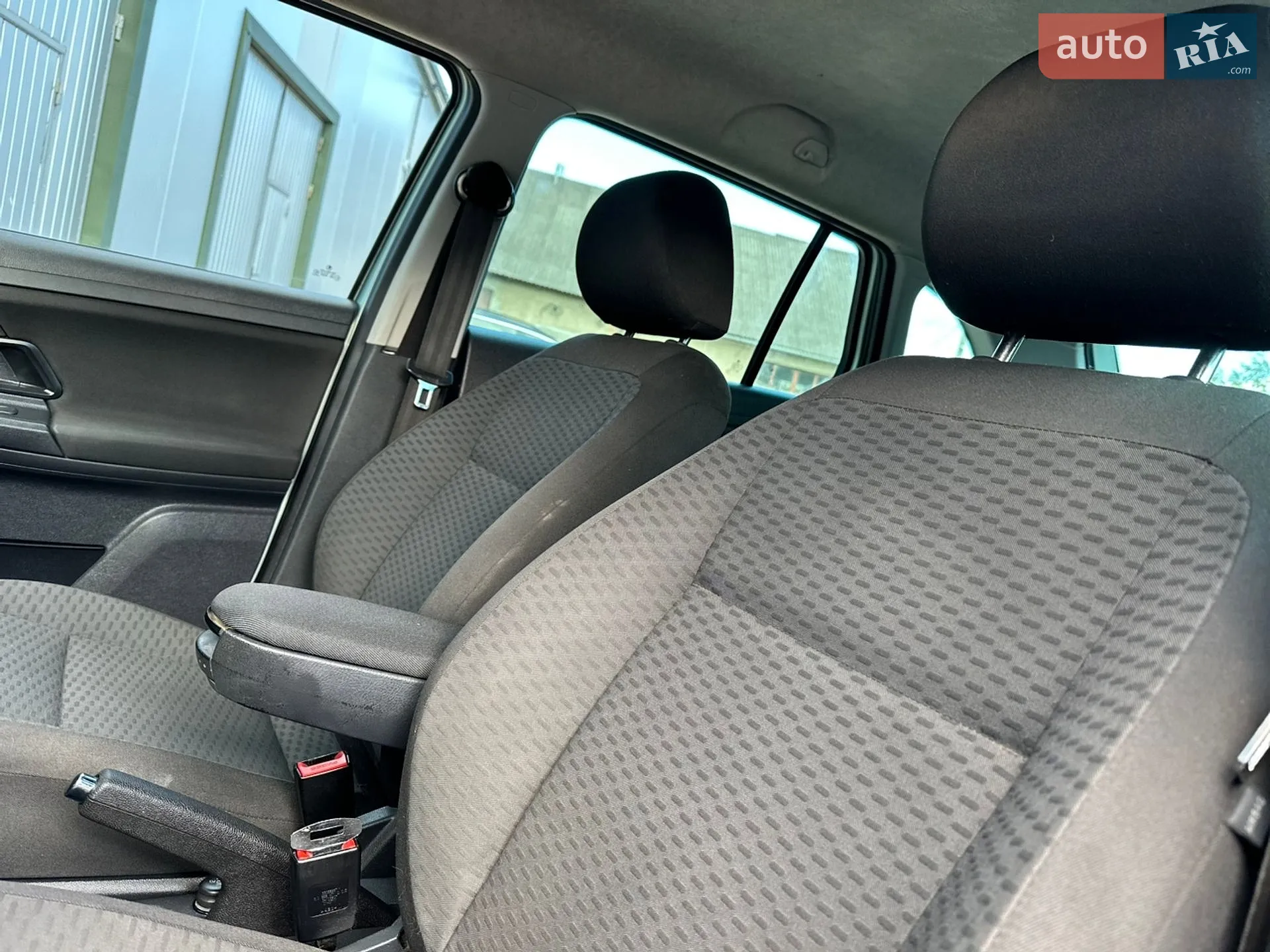 2011 Skoda Fabia - мініатюра 40