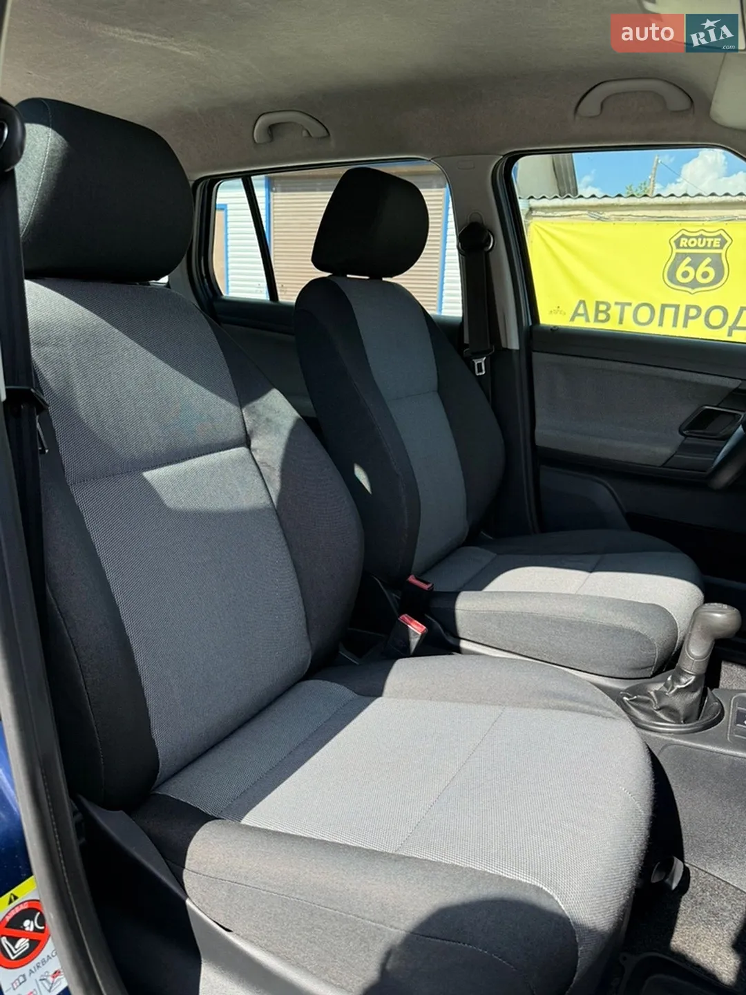 2010 Skoda Fabia - мініатюра 31