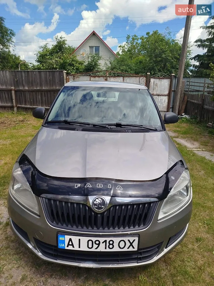 2010 Skoda Fabia - мініатюра 14