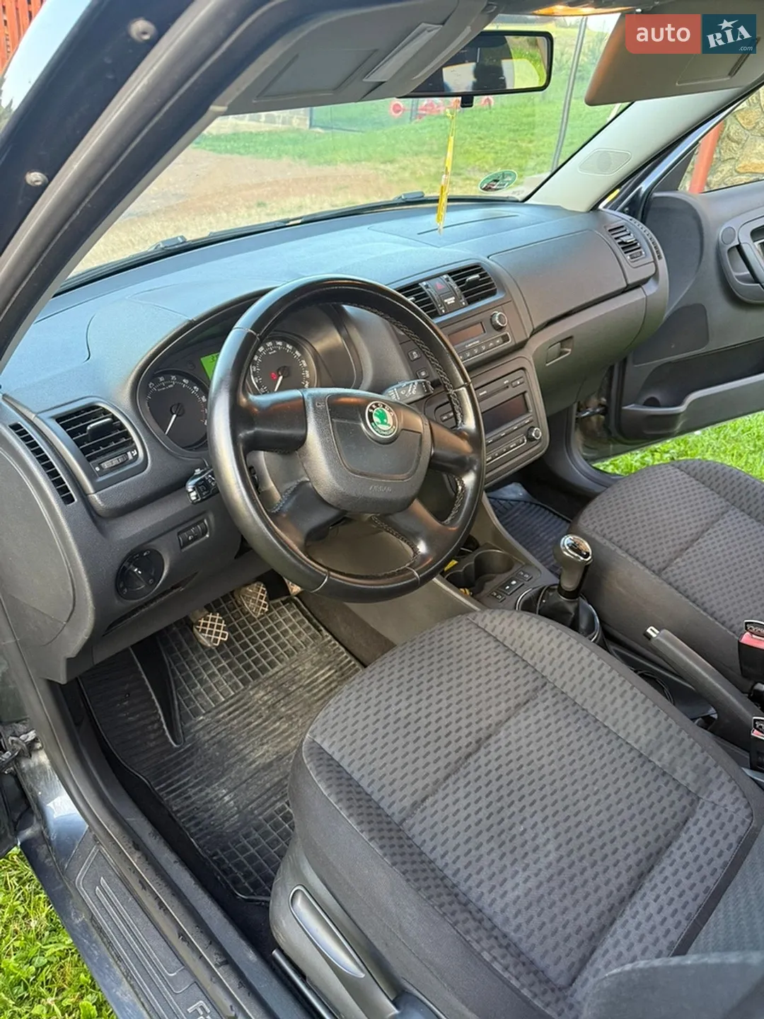 2010 Skoda Fabia - мініатюра 11