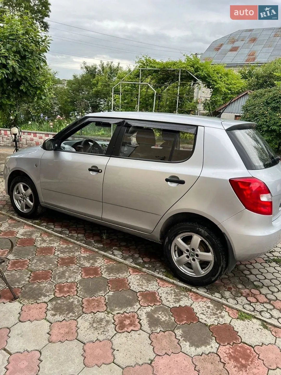 2012 Skoda Fabia - мініатюра 3