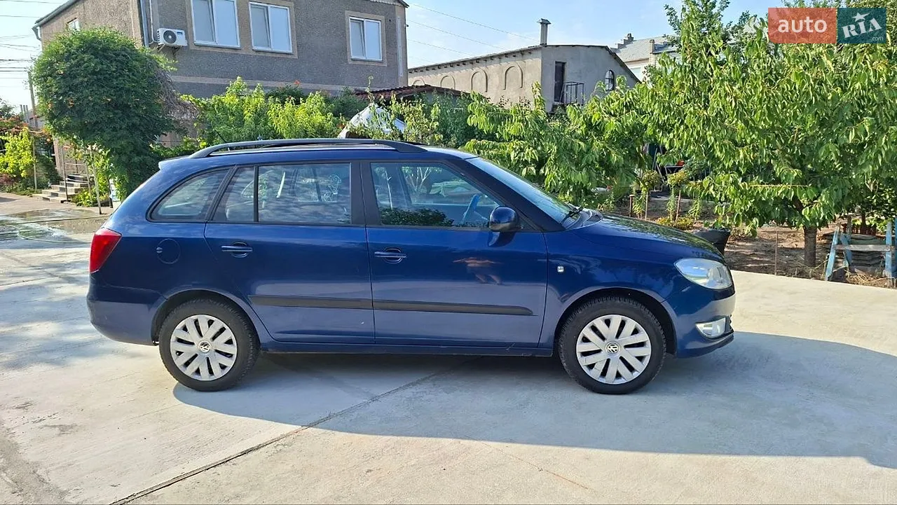 2012 Skoda Fabia - мініатюра 11
