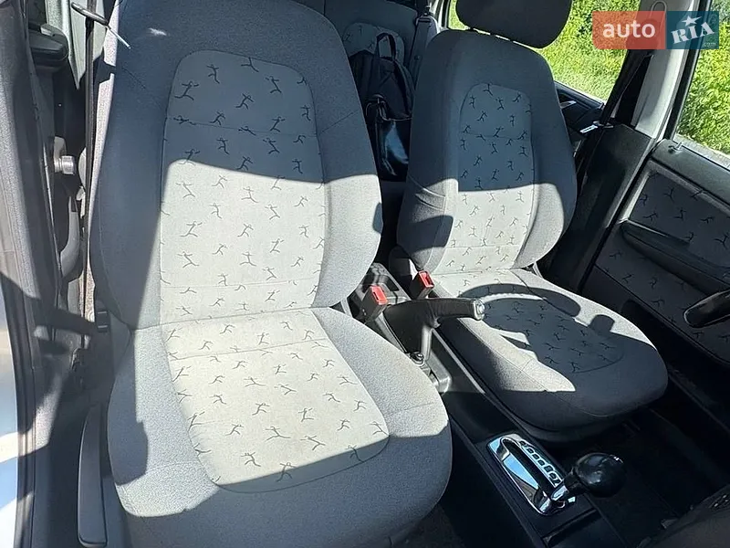 Skoda Fabia 2003 VIN TMBMC26Y543925458 фото оголошення 12 з 59
