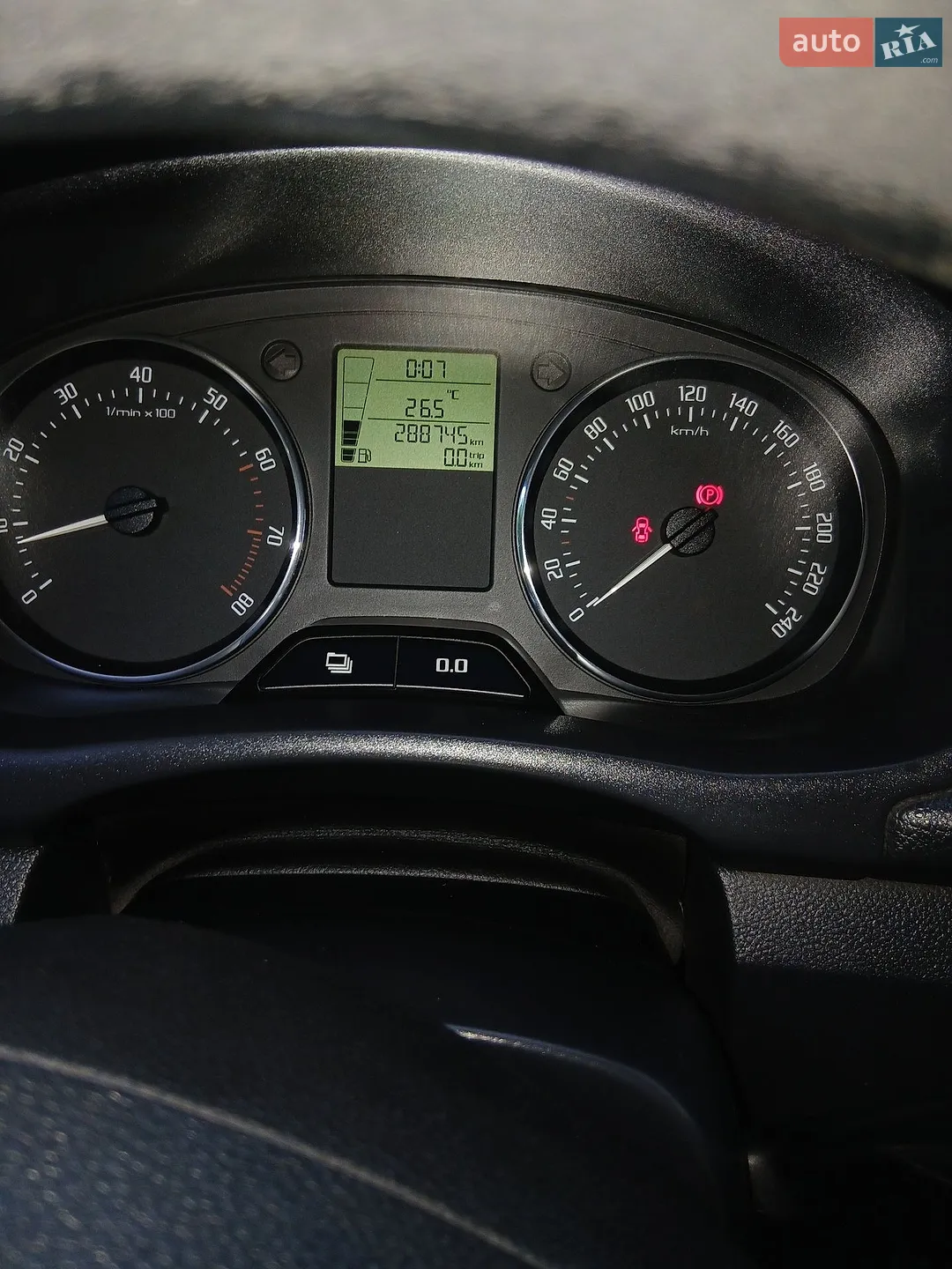 2012 Skoda Fabia - мініатюра 12