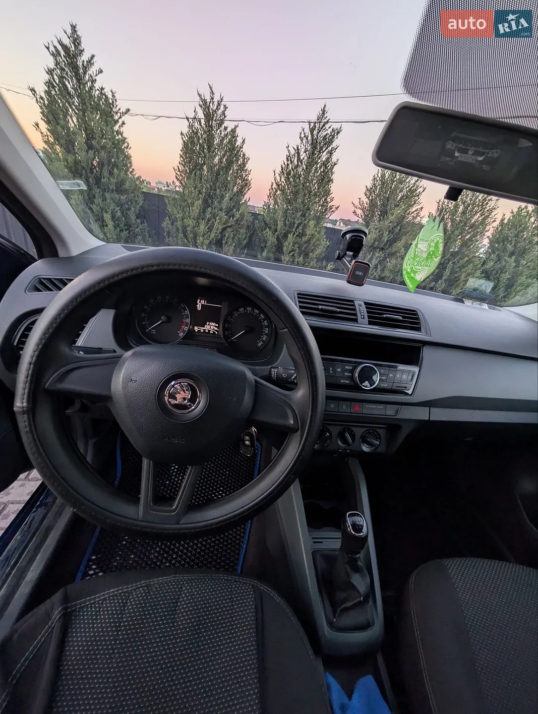 2015 Skoda Fabia - мініатюра 10