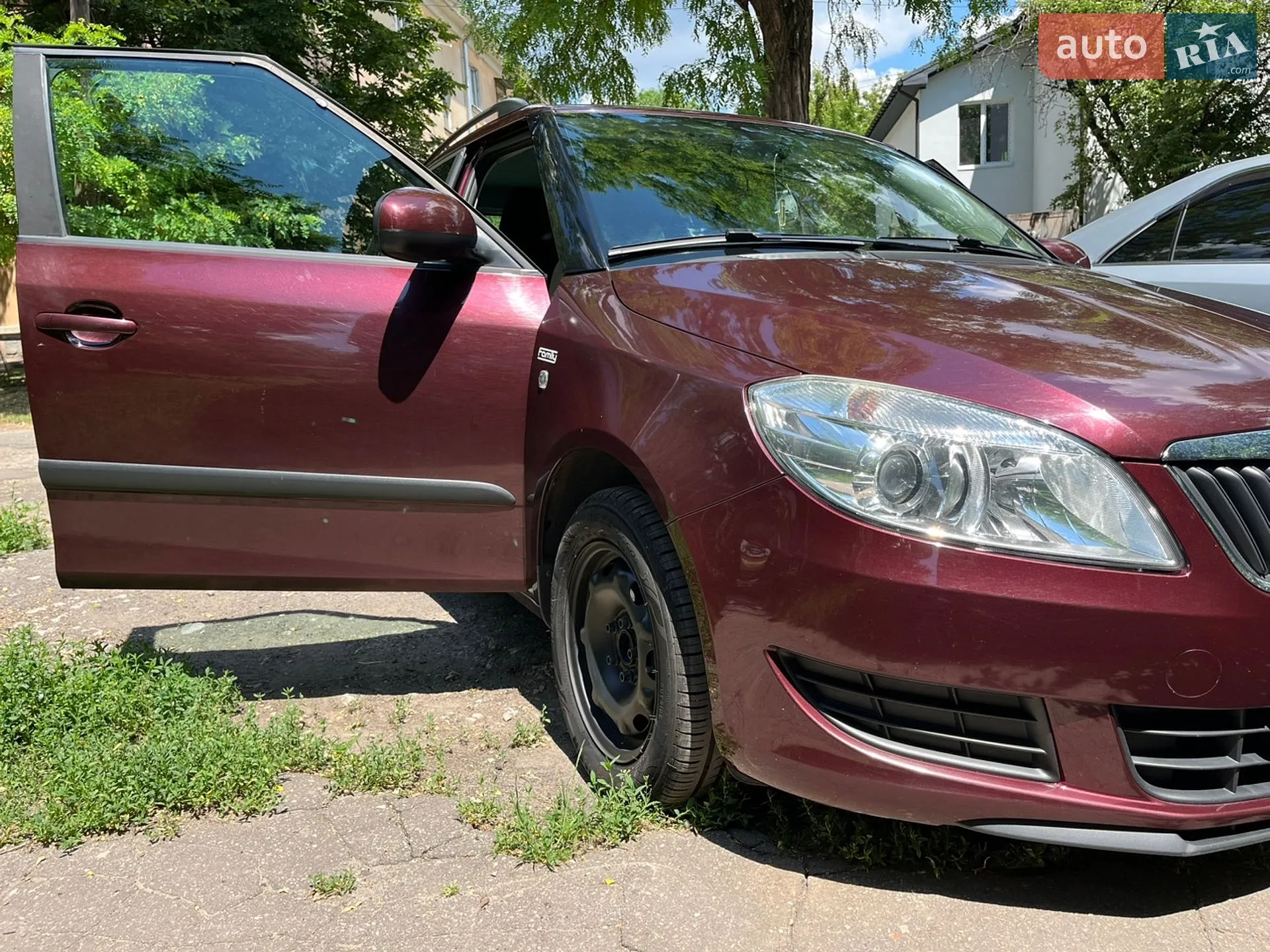 2011 Skoda Fabia - мініатюра 3