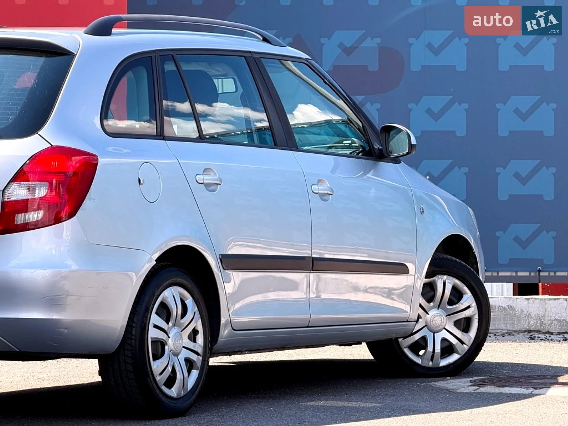 2012 Skoda Fabia - мініатюра 13