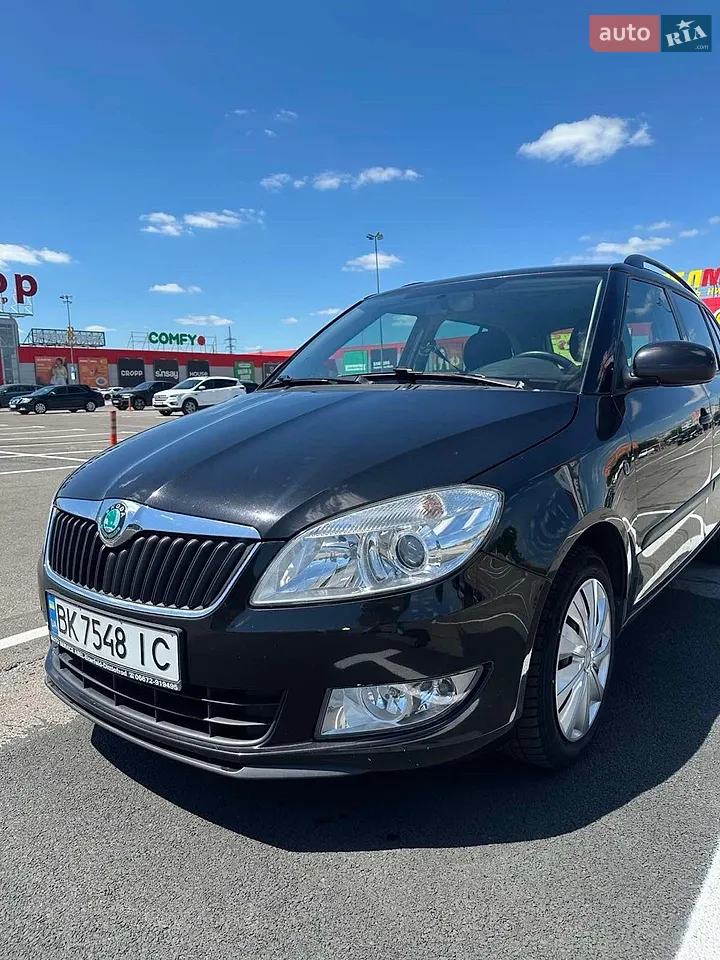 2012 Skoda Fabia - мініатюра 24