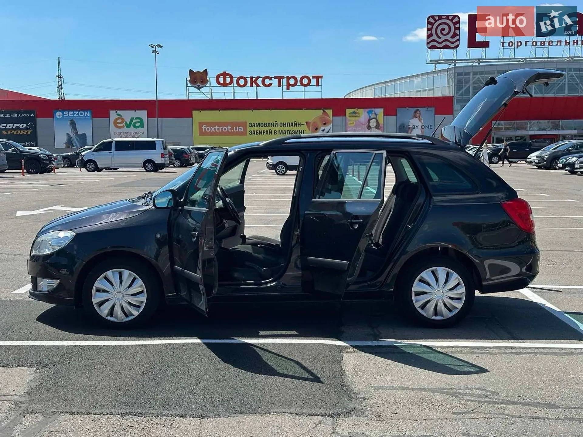 2011 Skoda Fabia - мініатюра 7