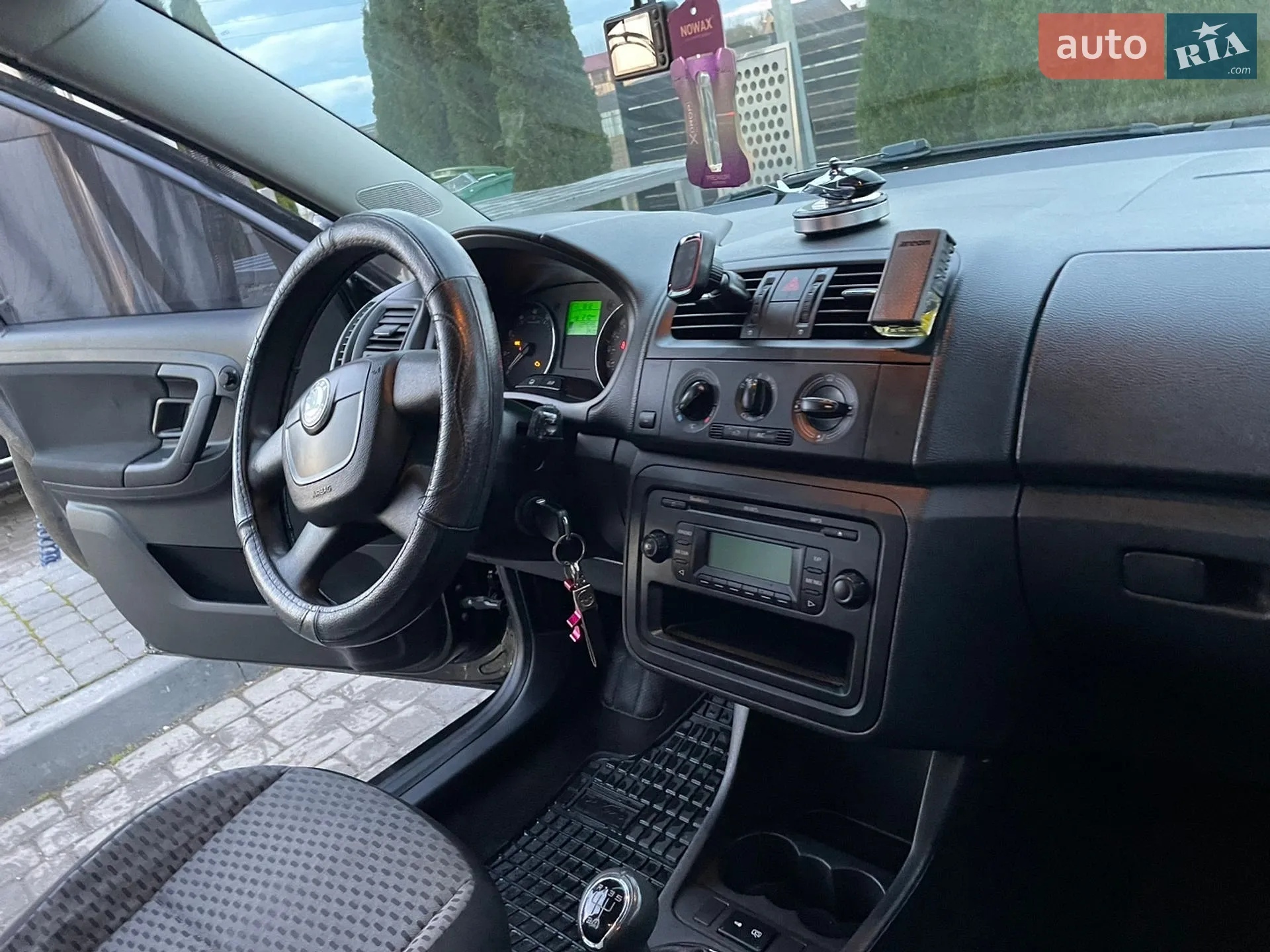 2010 Skoda Fabia - мініатюра 17