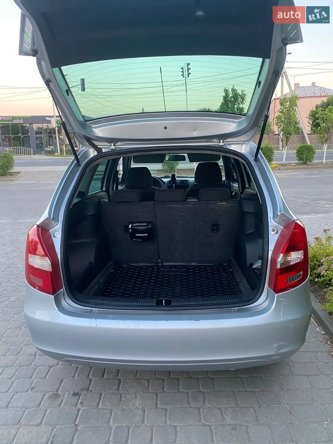 2011 Skoda Fabia - мініатюра 7