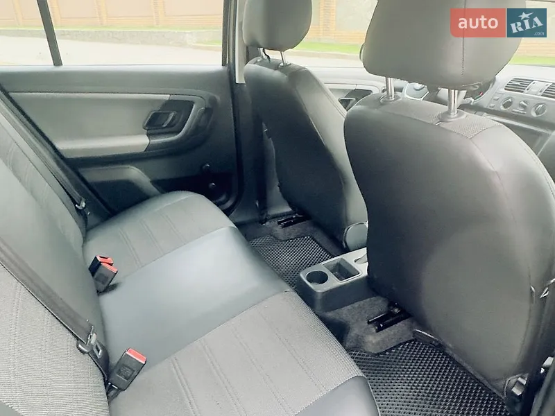 Skoda Fabia 2011 VIN TMBJM25J5B3169079 фото оголошення 13 з 54