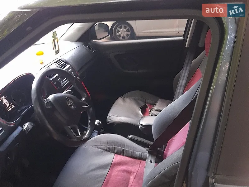 Skoda Fabia 2014 VIN TMBEL65J7E3098435 фото оголошення 10 з 49