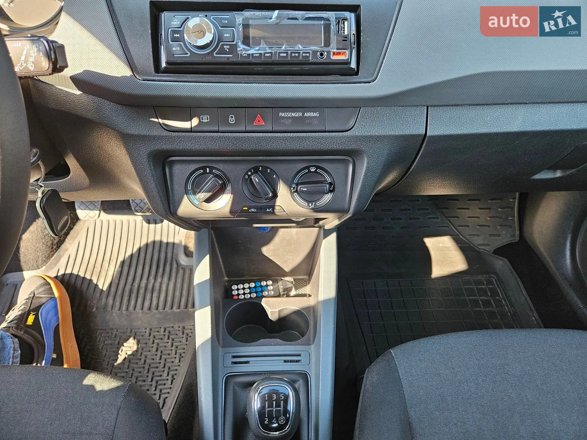 2016 Skoda Fabia - мініатюра 16