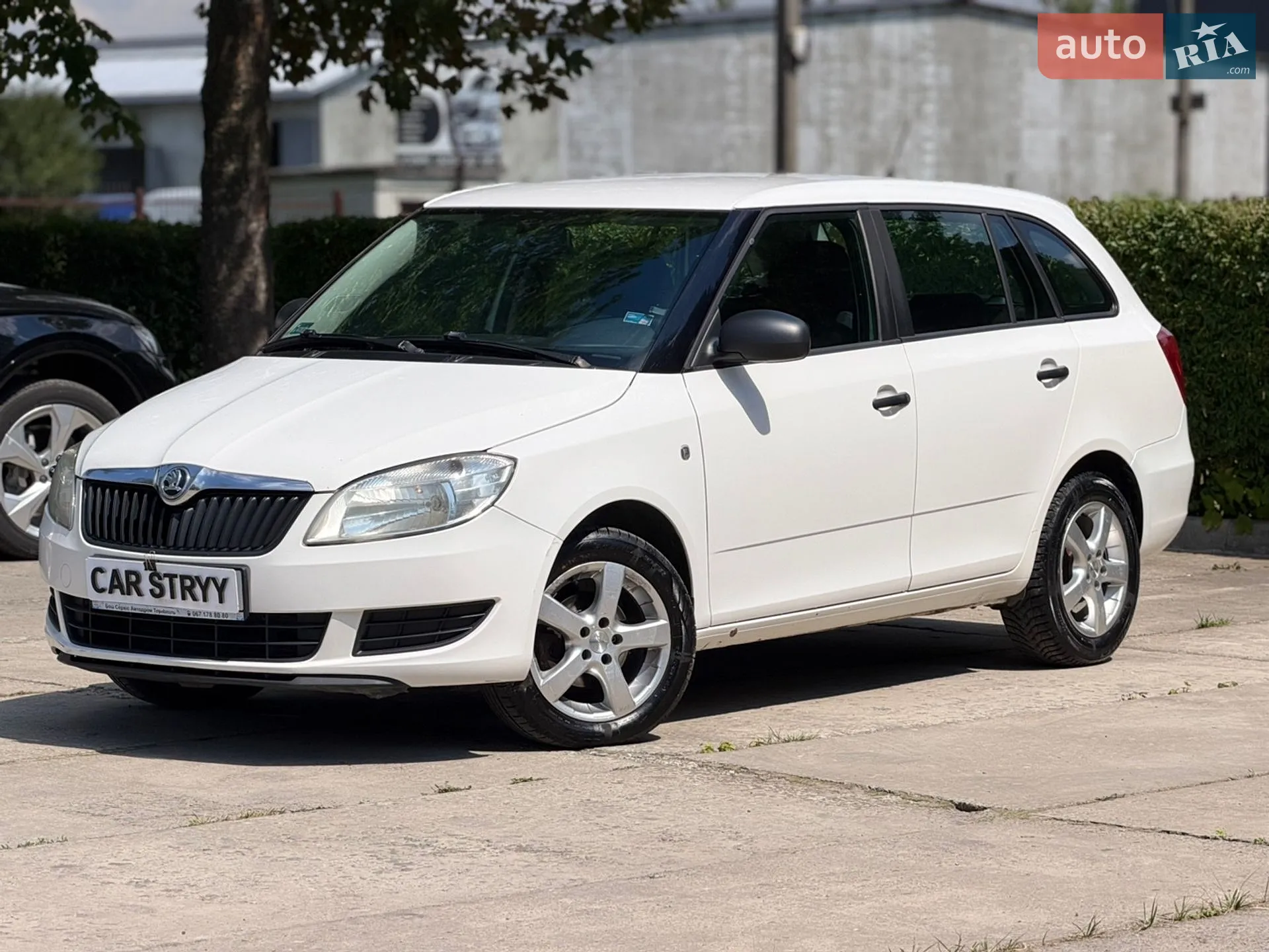 2014 Skoda Fabia - мініатюра 8