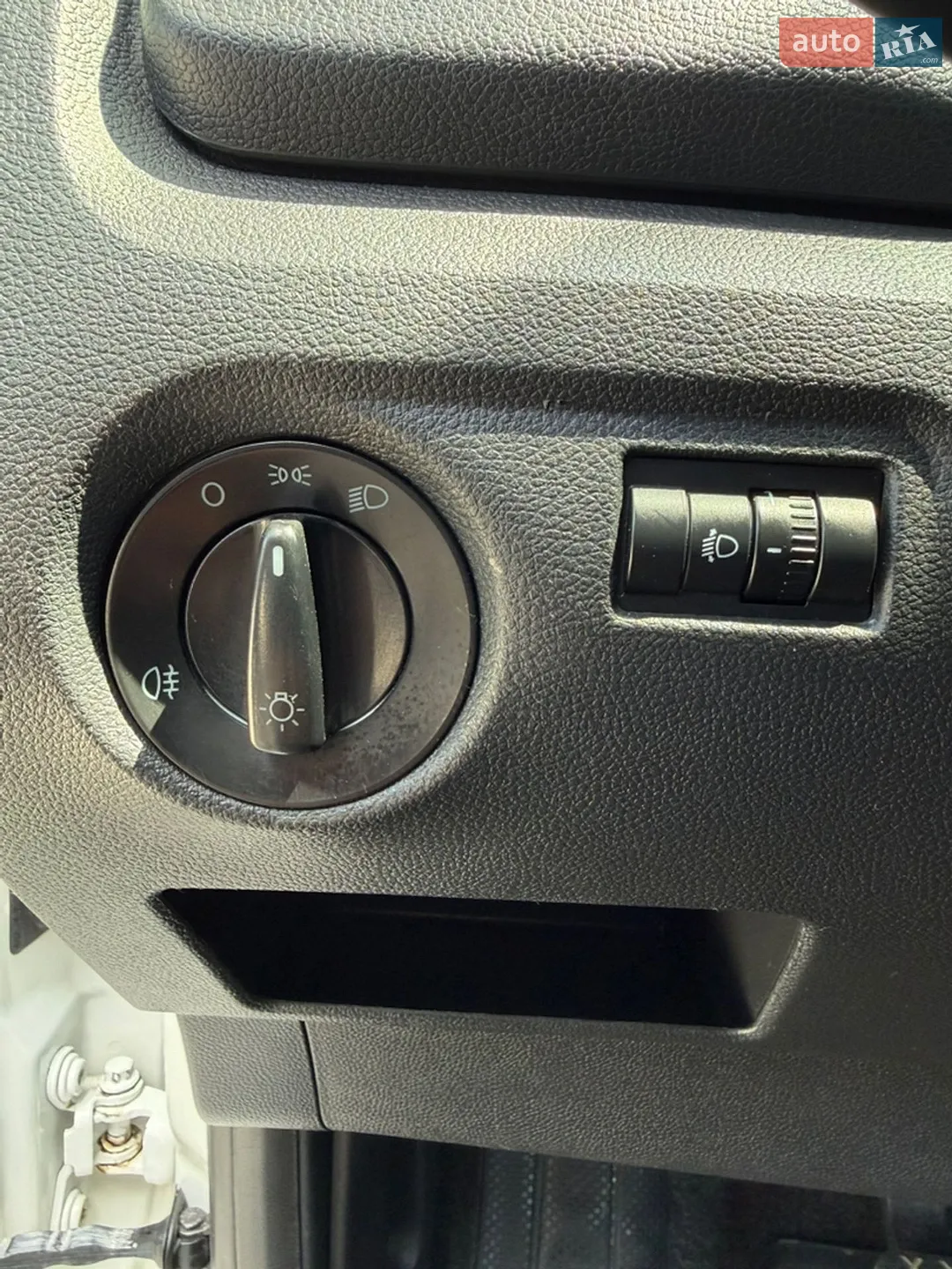 2014 Skoda Fabia - мініатюра 24