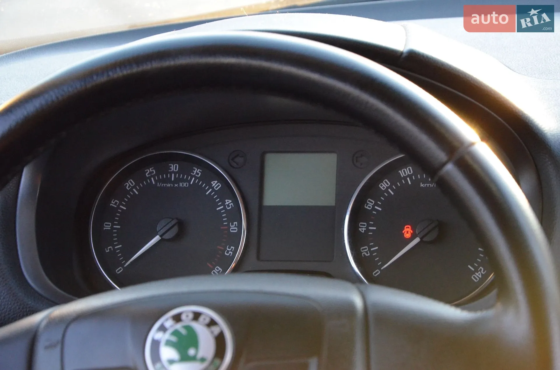2010 Skoda Fabia - мініатюра 13