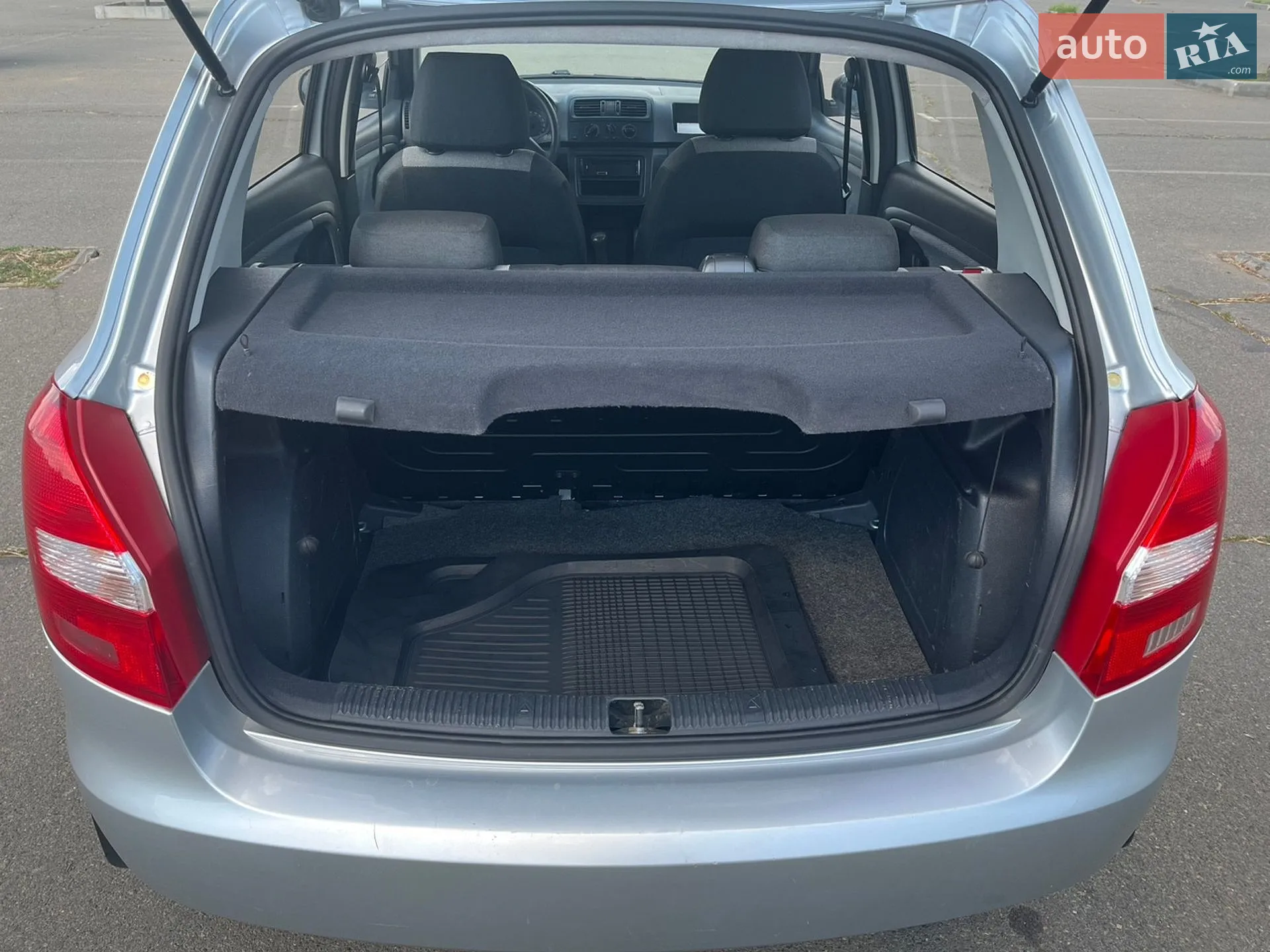 2012 Skoda Fabia - мініатюра 10