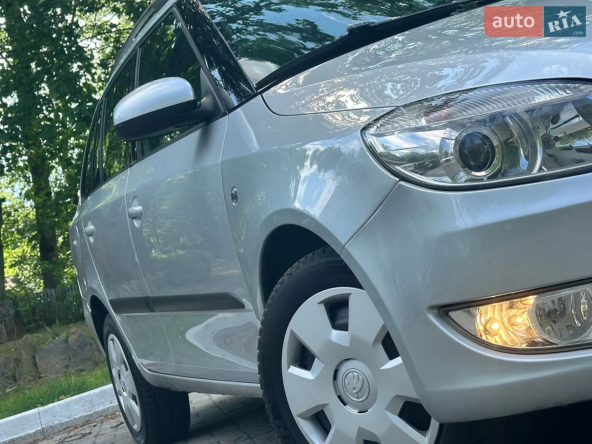 2010 Skoda Fabia - мініатюра 9