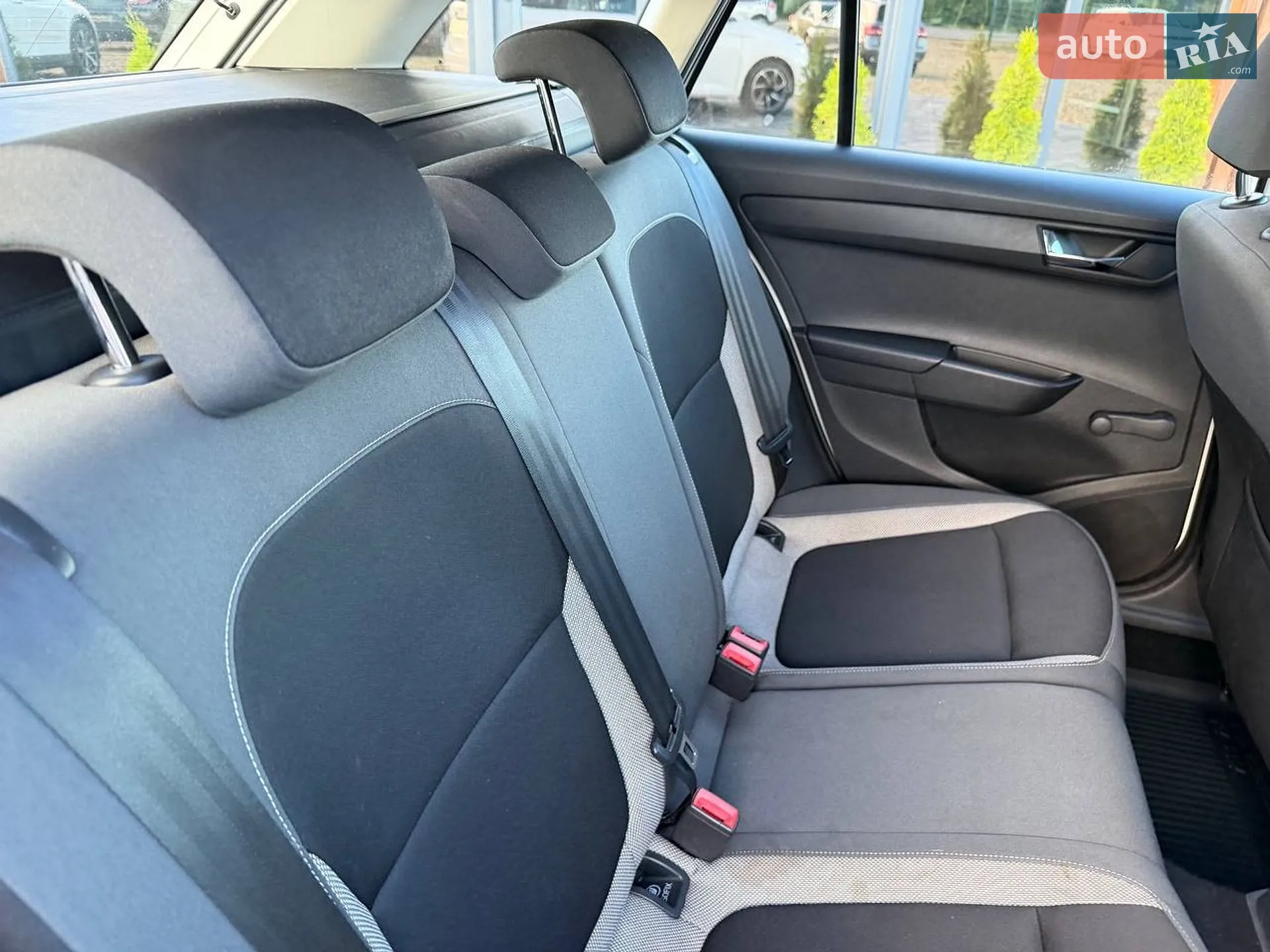 2015 Skoda Fabia - мініатюра 27