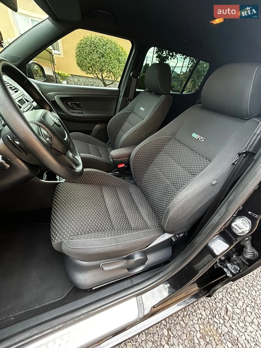 2012 Skoda Fabia - мініатюра 18