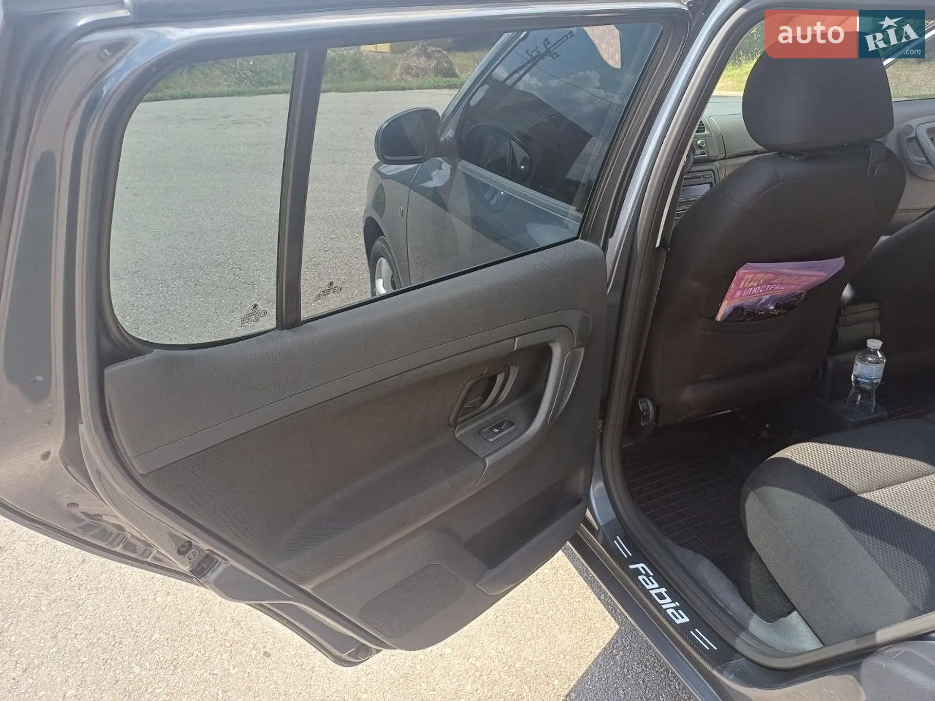2010 Skoda Fabia - мініатюра 12