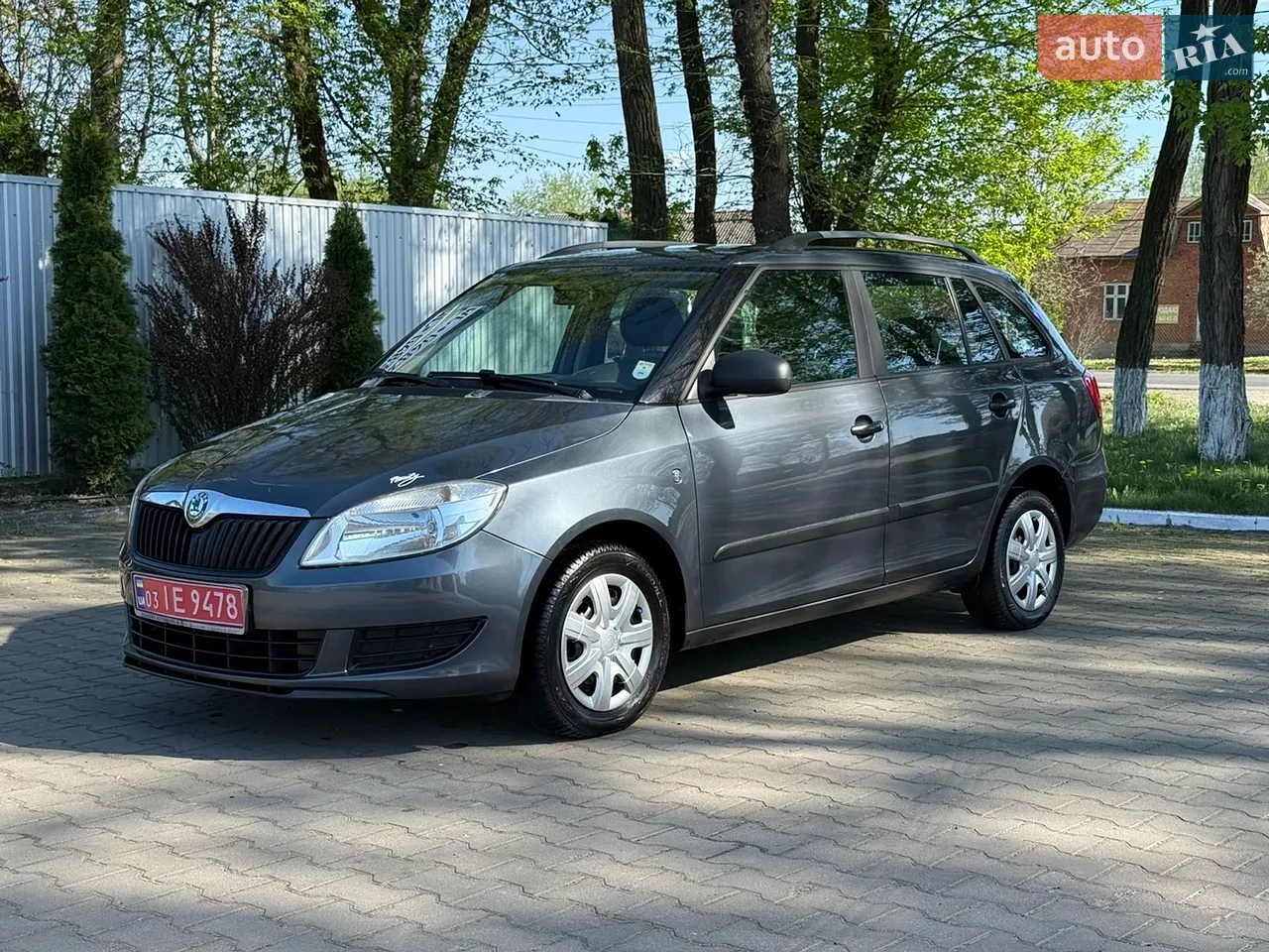 2010 Skoda Fabia - мініатюра 26