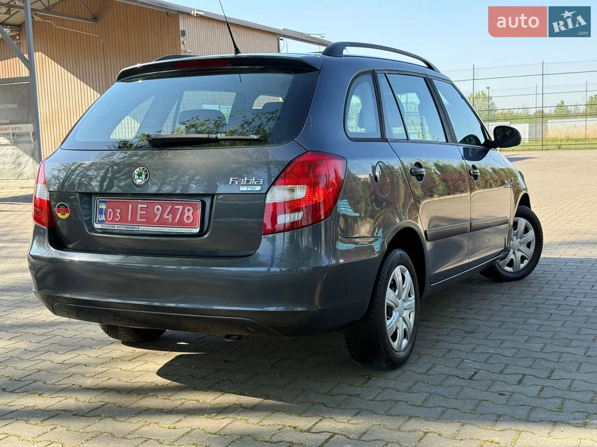 2010 Skoda Fabia - мініатюра 113