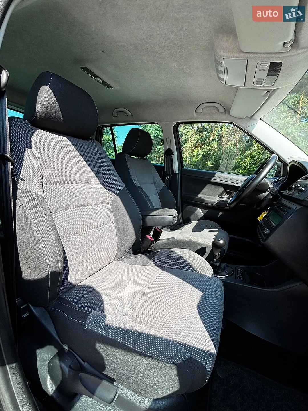2010 Skoda Fabia - мініатюра 21