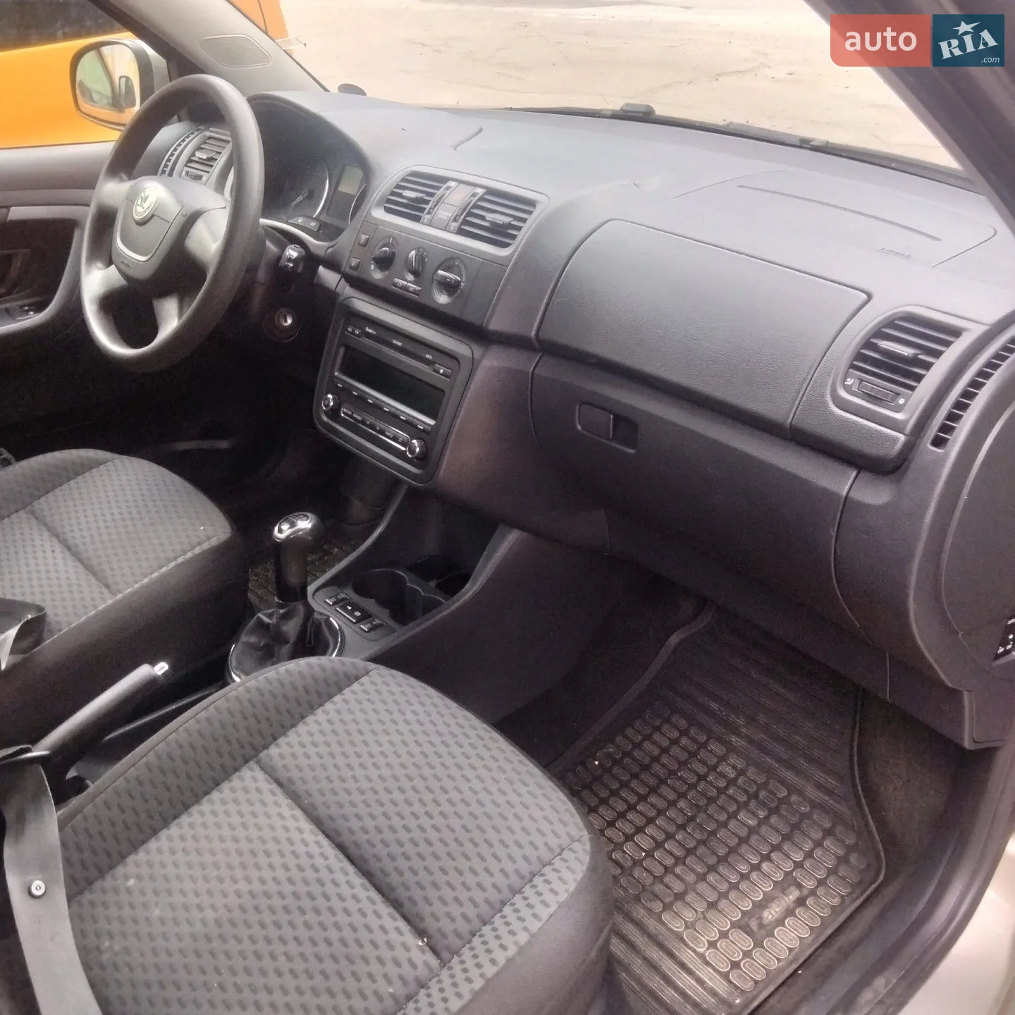 2012 Skoda Fabia - мініатюра 6