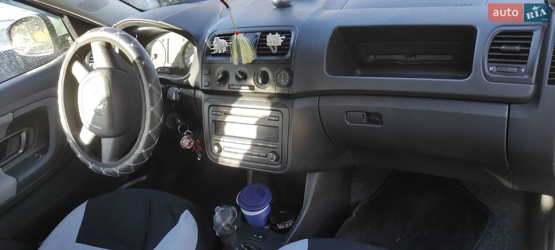 2010 Skoda Fabia - мініатюра 13