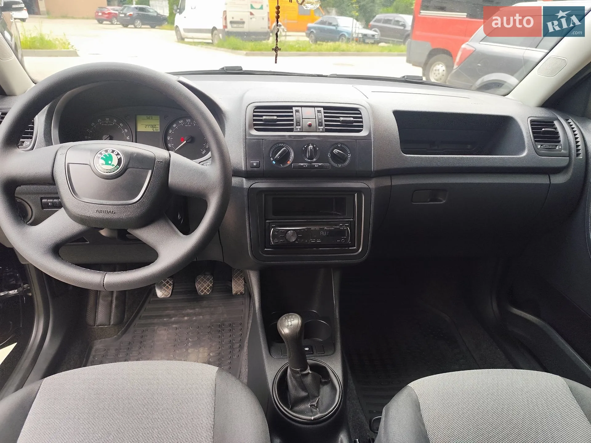 2010 Skoda Fabia - мініатюра 20