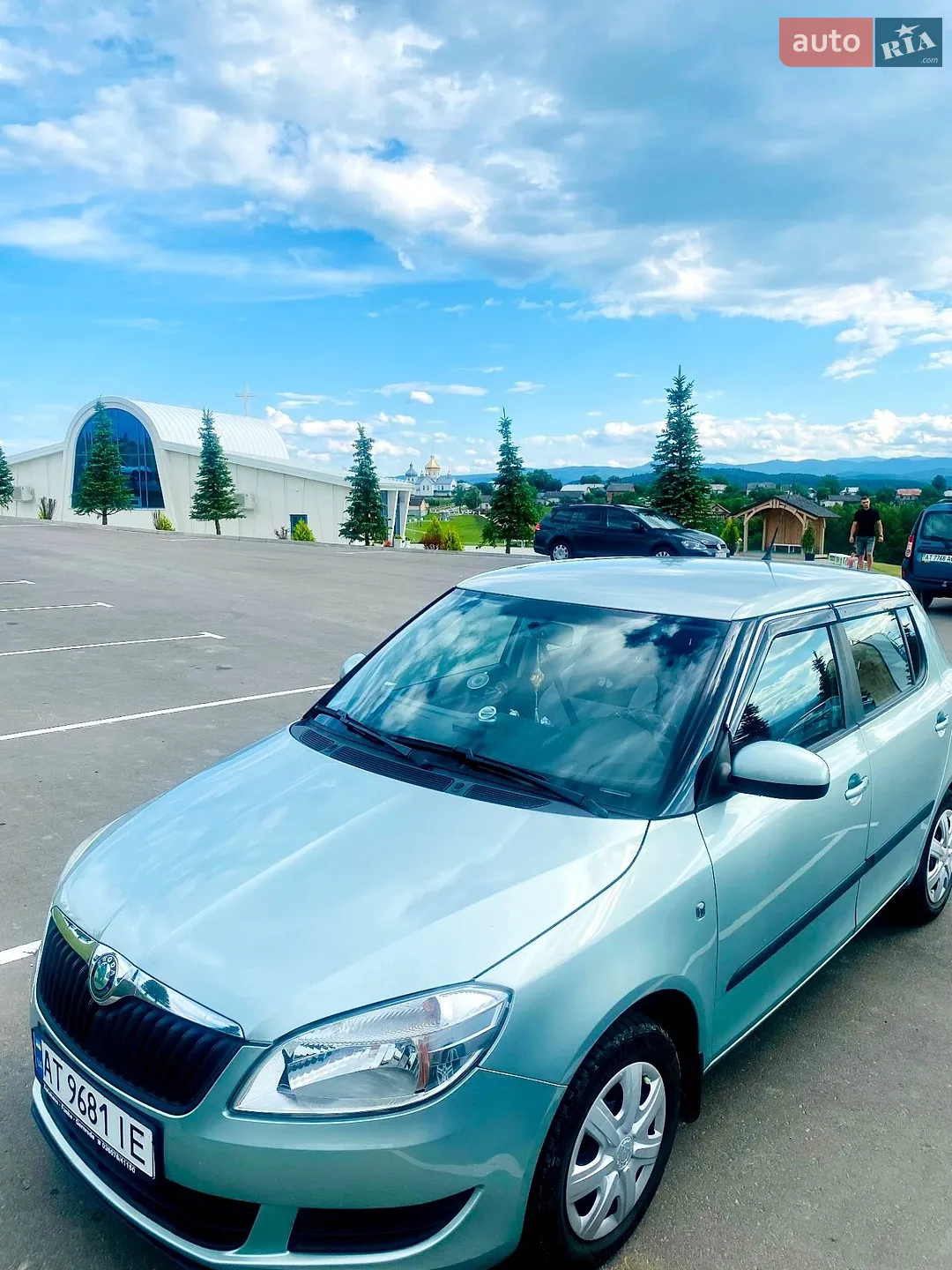 2010 Skoda Fabia - мініатюра 2