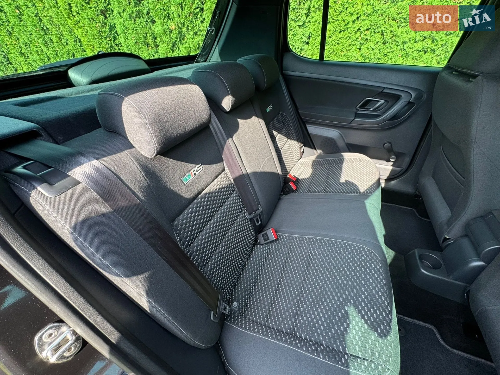 2010 Skoda Fabia - мініатюра 39