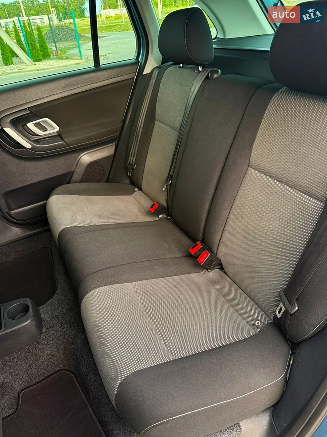 2010 Skoda Fabia - мініатюра 15
