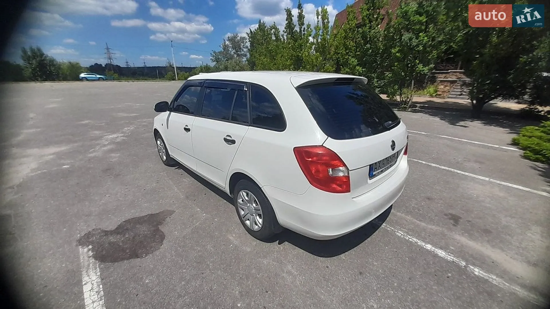 2010 Skoda Fabia - мініатюра 5