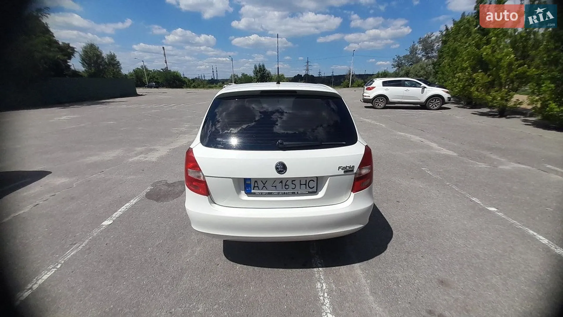 2010 Skoda Fabia - мініатюра 6