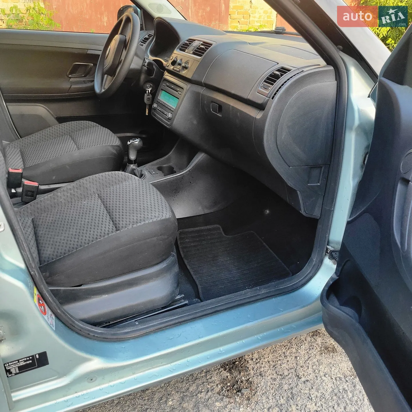 2010 Skoda Fabia - мініатюра 6
