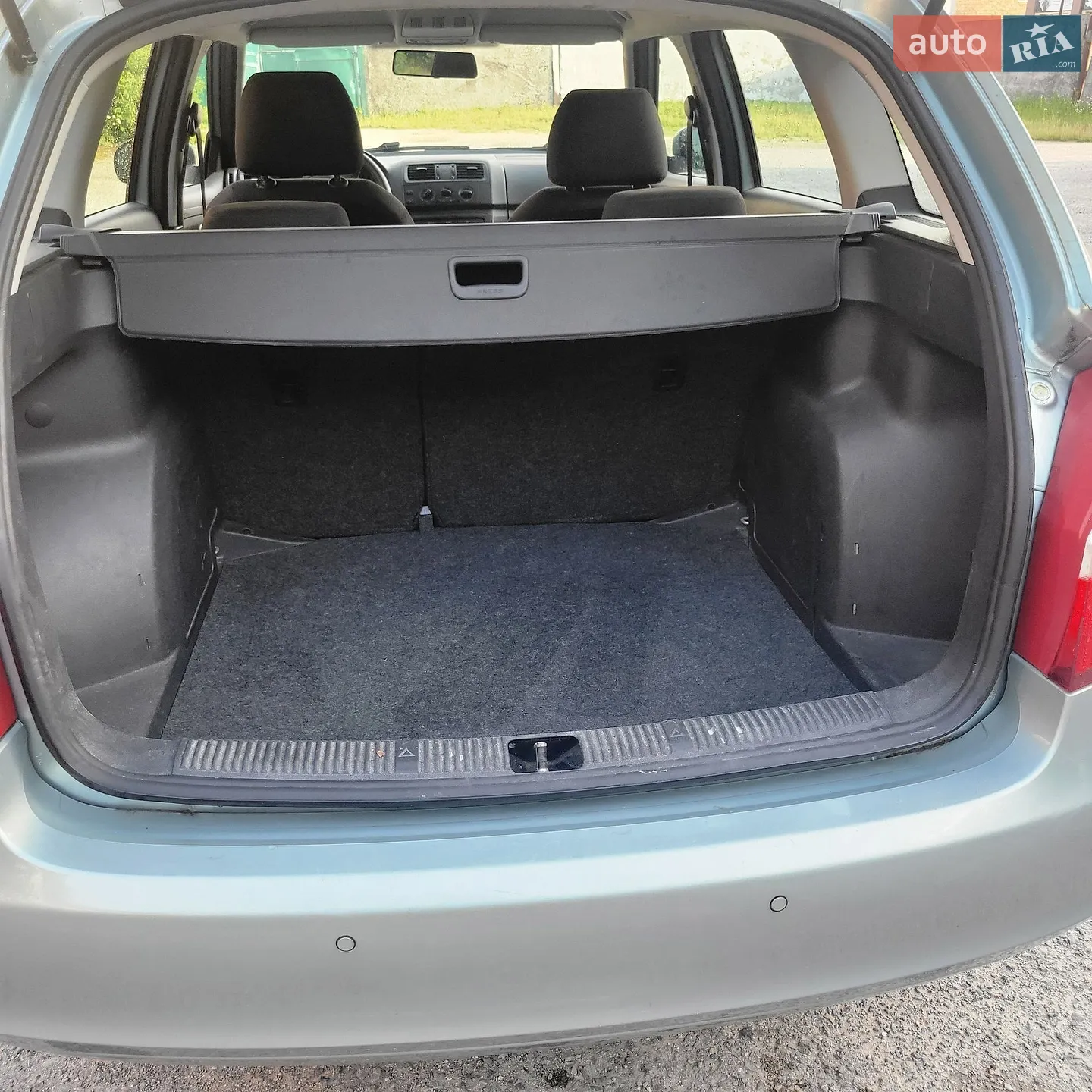 2010 Skoda Fabia - мініатюра 10